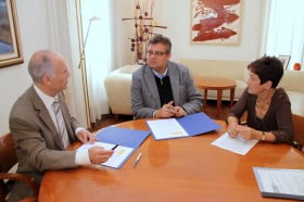 Signatura Conveni amb el FCCD